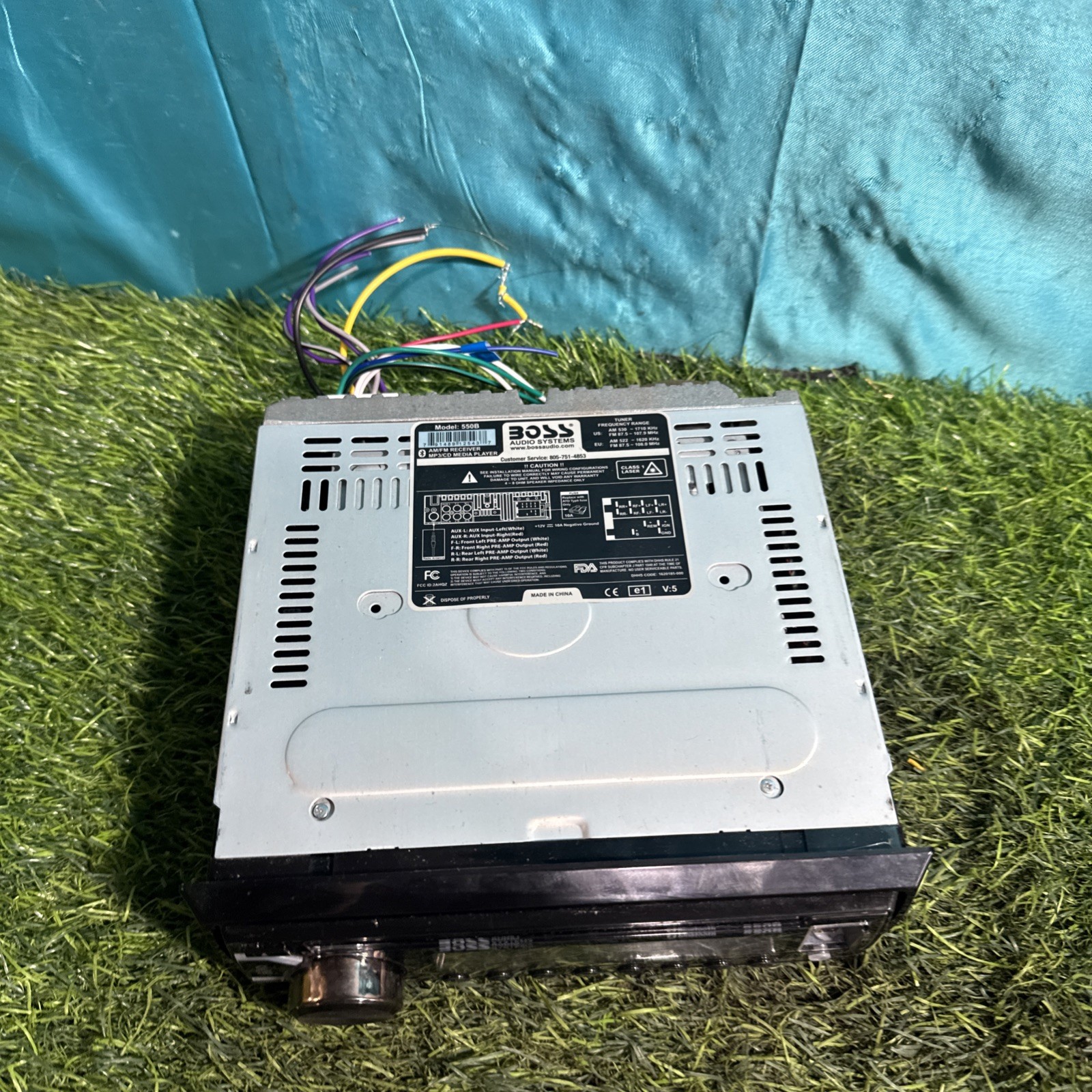 Boss Audio Systems Model 550B CD AM/FM Receiver