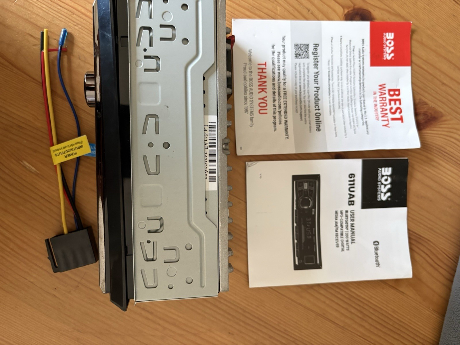 NEW BOSS Audio Systems 611UAB Car Stereo System – Single Din, Bluetooth Black