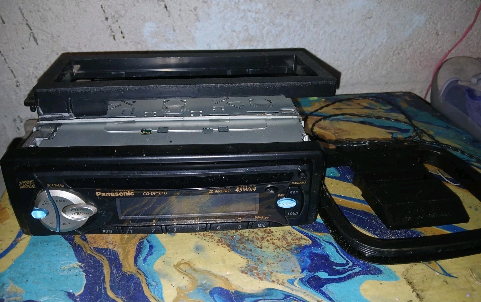 Panasonic CQ-DP101U CD Receiver 1 DIN 45Wx4 FM/AM Radio Car Audio