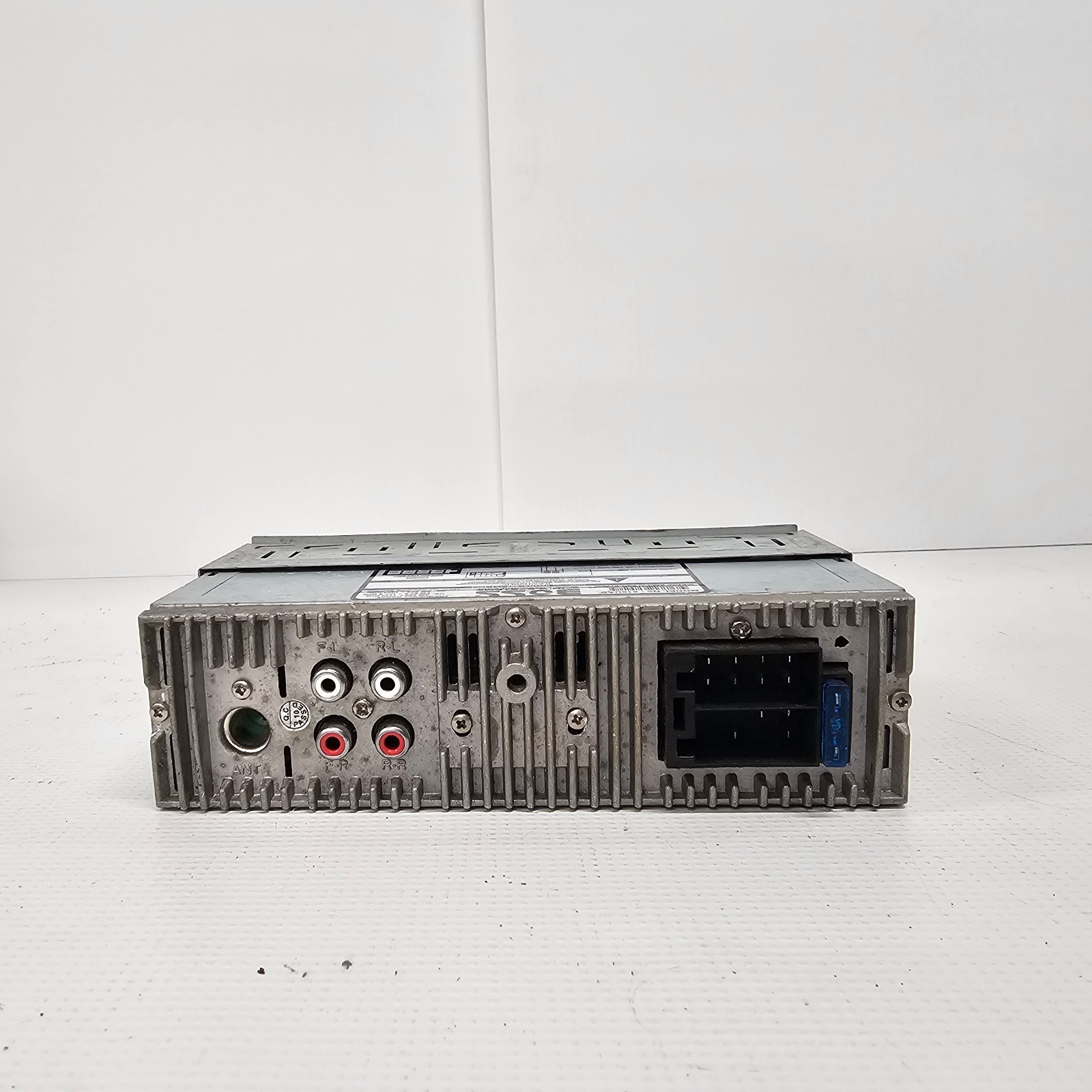 BOSS Audio 616UAB Car Mp3 Player AS-IS (NO Wire Harness)
