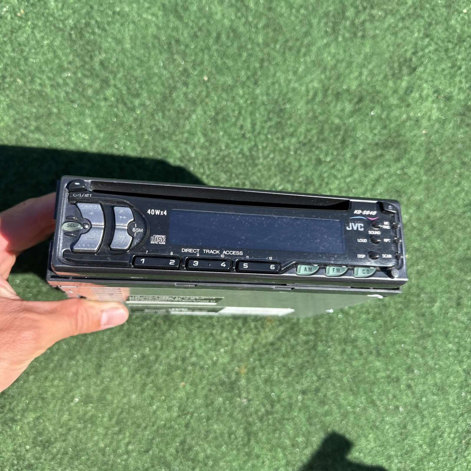 JVC KD-S640 CD Player In Dash Receiver with Removable Face (1999)