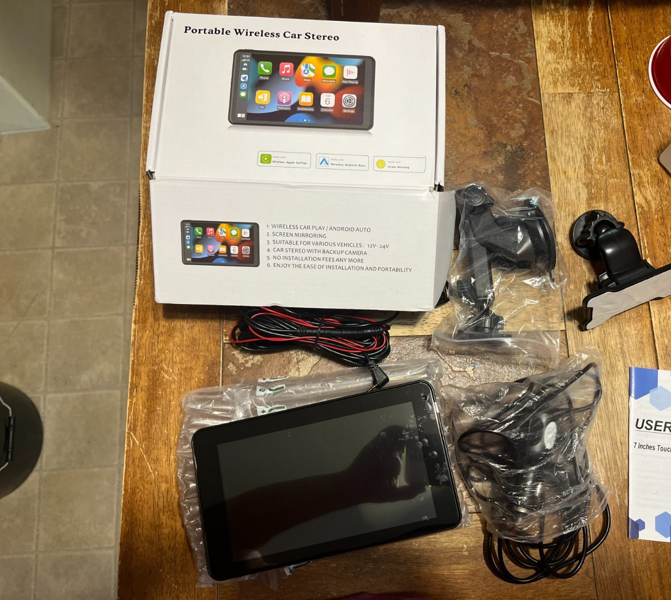 Portable Wireless Car stereo with back up camera