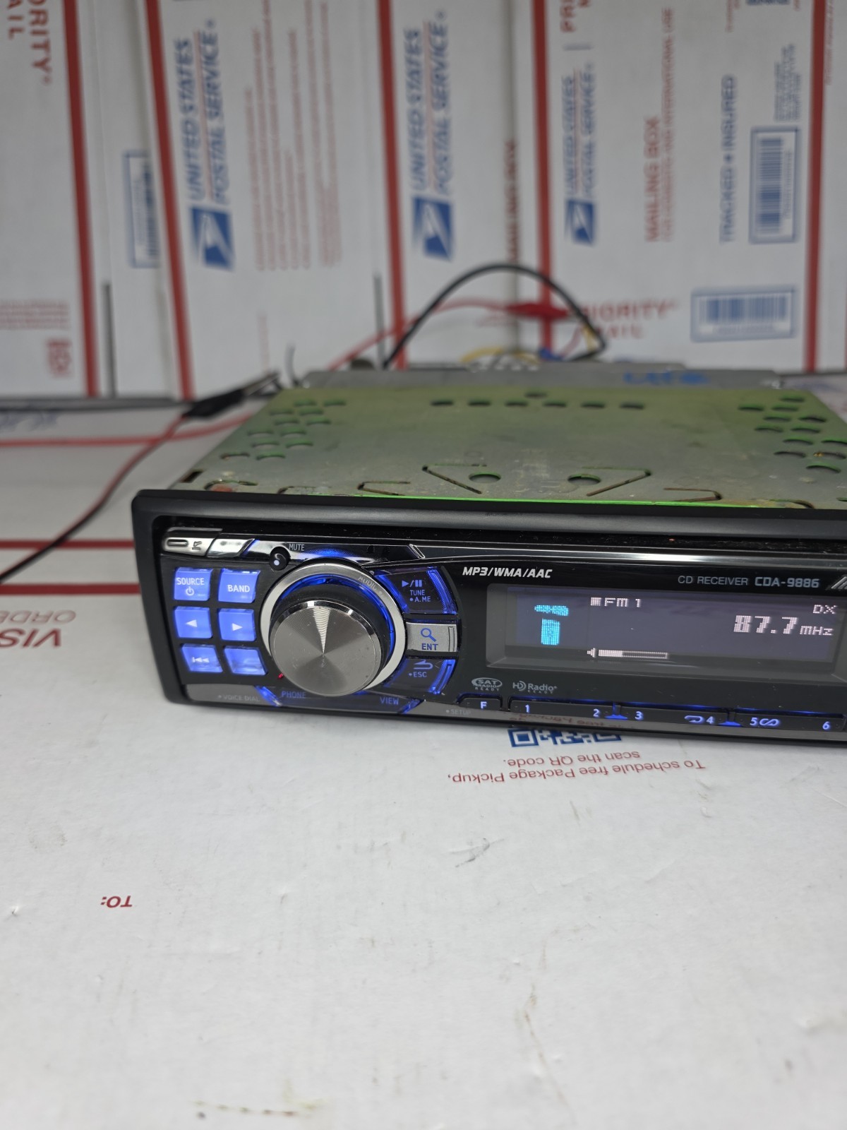 Alpine Car Receiver CDA-9886 CD Player USB Used With Wiring