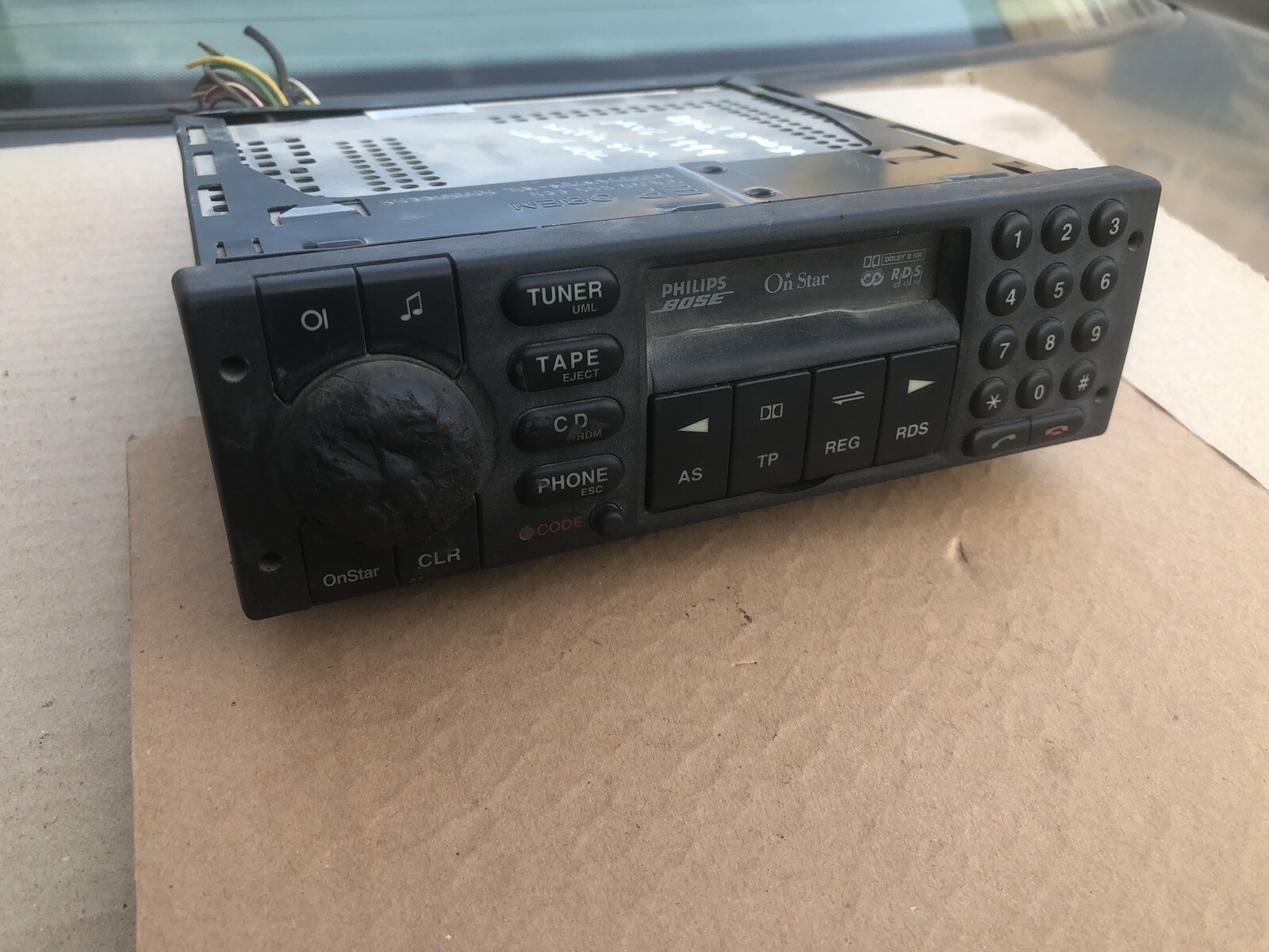 Opel Omega B1 Philips W8U On Star Radio Cassette Player phone 90566805 CCRT 700
