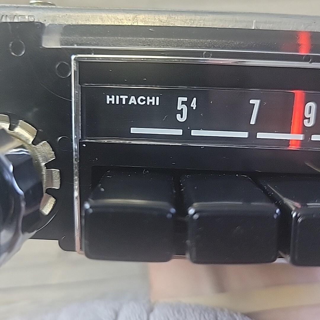 Vintage Hitachi Car Radio TM-403HCR 12V Intergrated Circuit