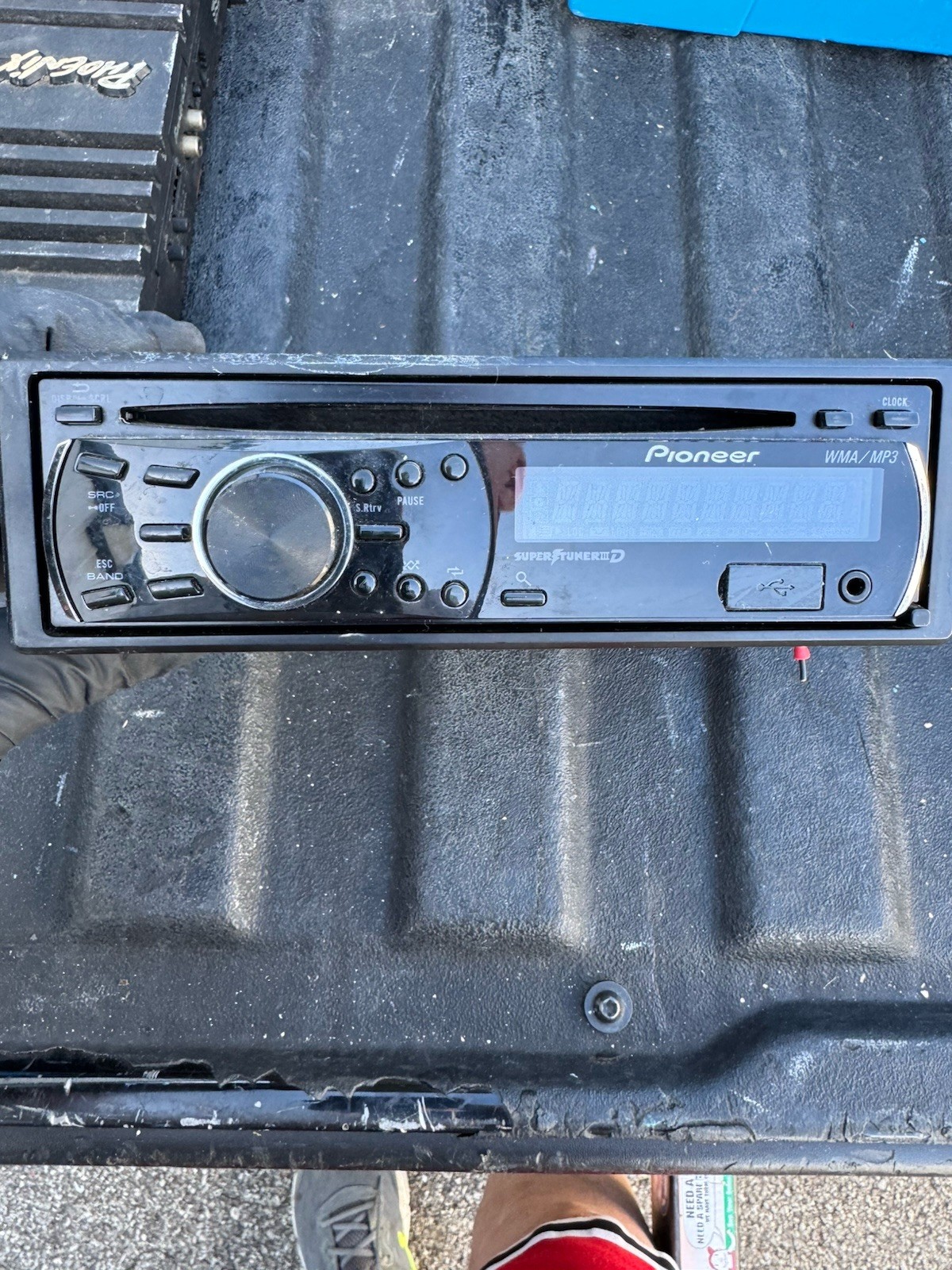 Pioneer DEH-1200MP Car Stereo-MP3/CD/WMA/AM/FM-Stereo