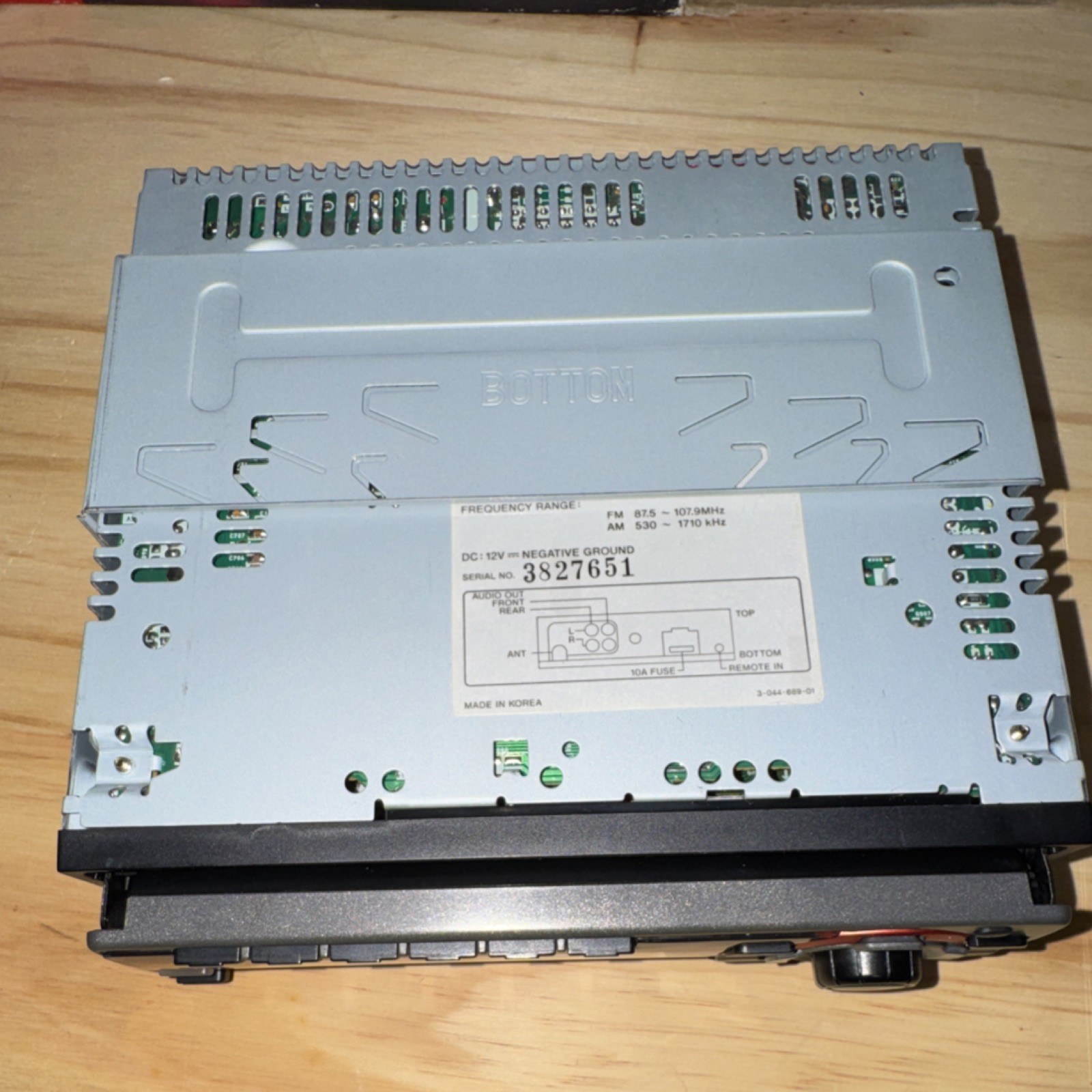 Sony Xplod CDX-4000X 1 DIN In-Dash CD Player FM/AM Detachable Face CD Text