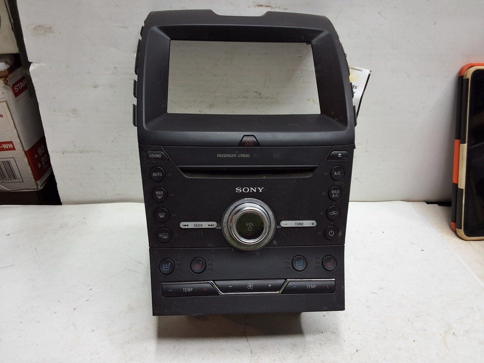 17 18 Ford edge radio control panel 8-in screen opening HT4T-18E245-EA OEM