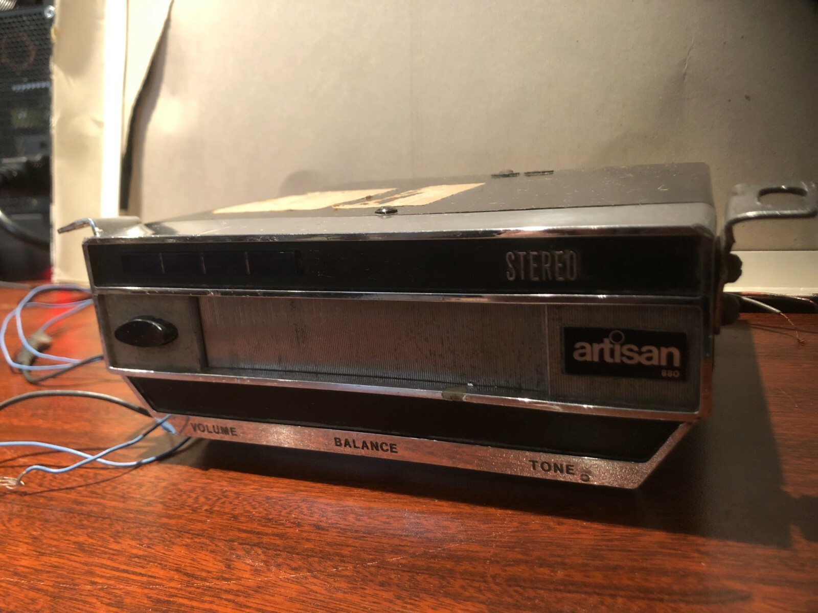 RARE Artisan 880 Car Stereo 8-Track from 1970s (untested)