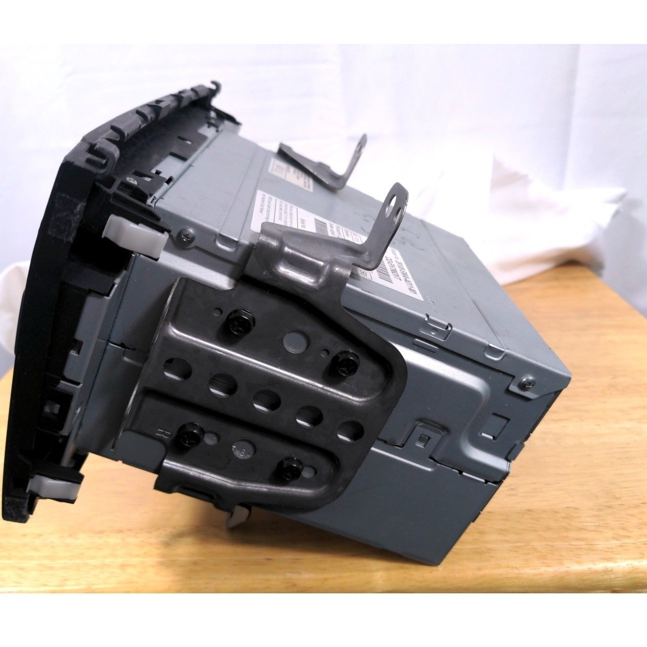 Honda CR-V Radio 6-Disc CD Changer Player 39100-SWA-A011-M1 2007-2011 OEM VTG