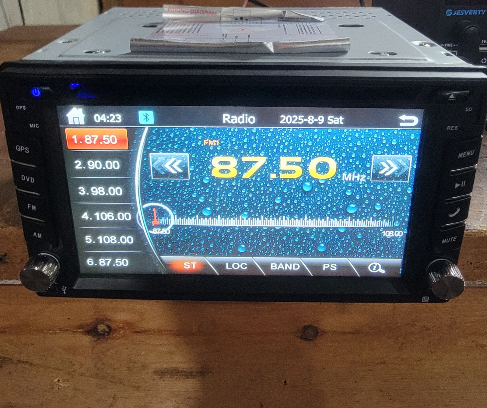 Double DIN 7″ Touchscreen Car Stereo DVD GPS FM Bluetooth w Remote Manual Tested