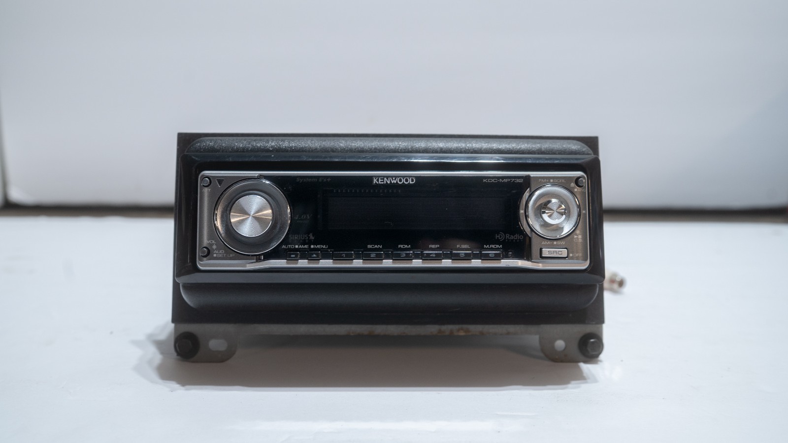 RARE Kenwood KDC-MP732 Car In Dash Unit with Animations, G-Force Meter