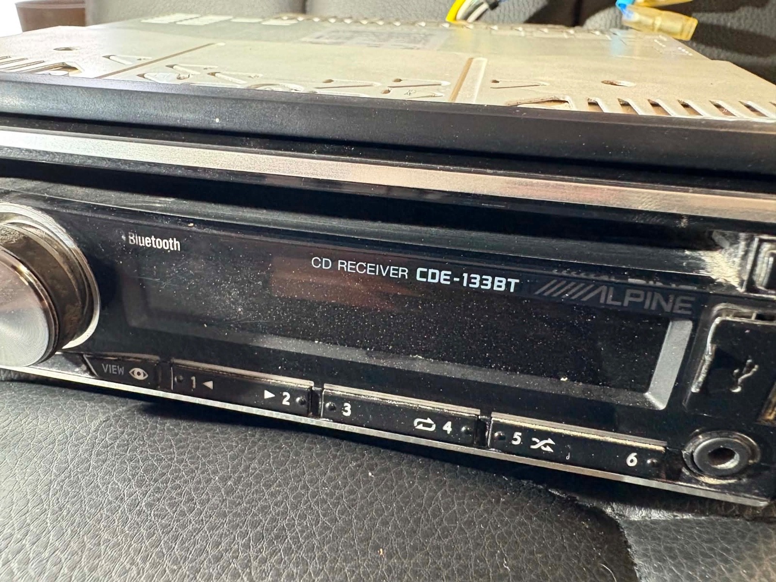Alpine CDE-133BT CD Player/MP3 In Dash Receiver