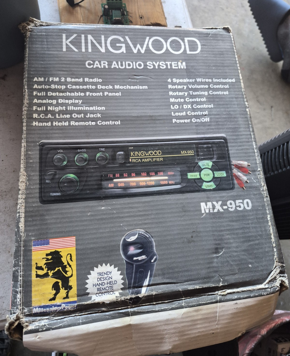 KINGWOOD MX-950 1 DIN AM/FM CD & Cassette Stereo Detachable Face Aux RCA Out