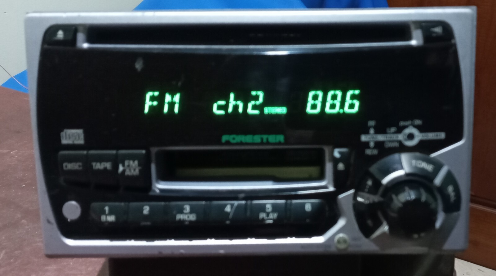 Clarion ADDZEST SUBARU FORESTER Cassette CD Radio old school rare classic JDM