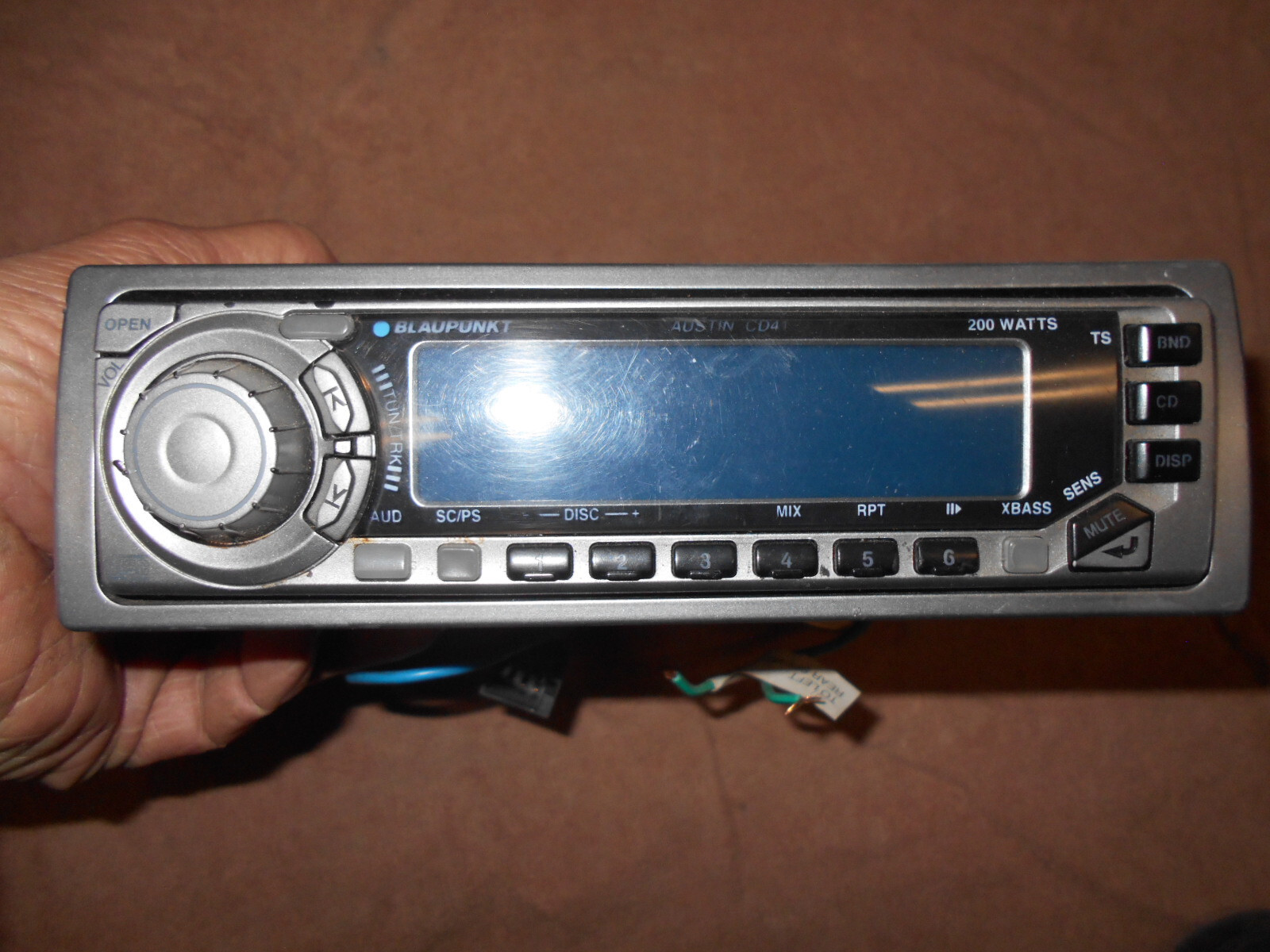 BLAUPUNKT AUSTIN CD41 STEREO Detachable Faceplate 200 WATTS Vintage German 1 DIN