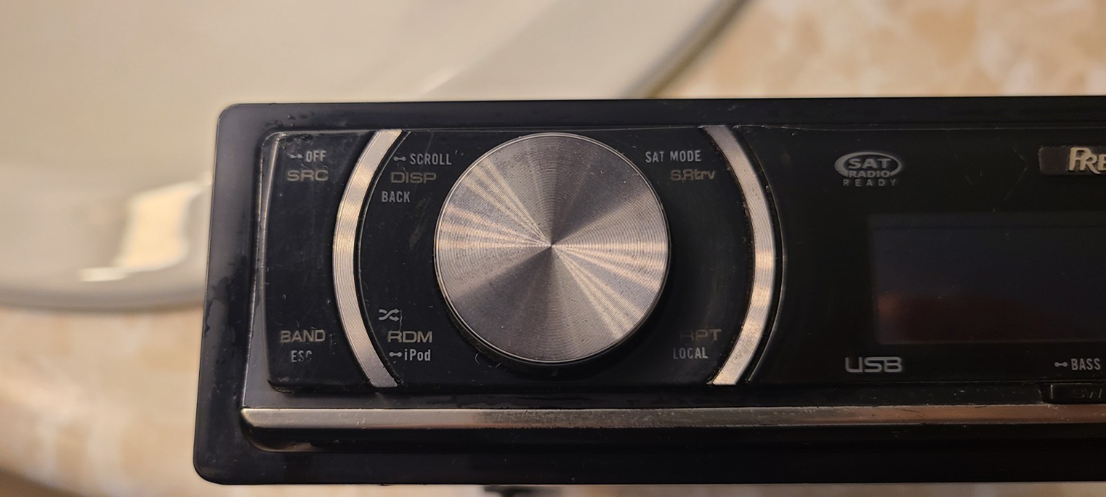 SEE VIDEO!! PIONEER PREMIER CAR STEREO AUX OLD SCHOOL DEH-P500UB