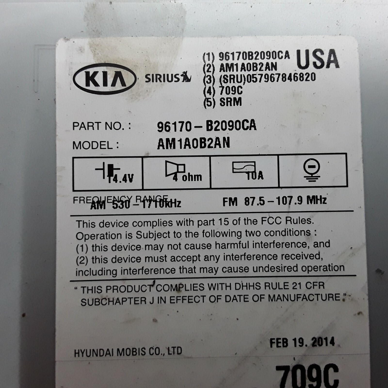 14 15 16 Kia Soul AM FM XM Radio receiver OEM 96170-B2090CA