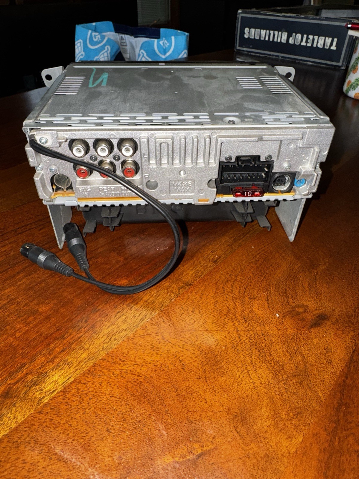 Sony CDX-GT700HD HD Radio Ready CD Player 1 DIN Aux Detachable Face