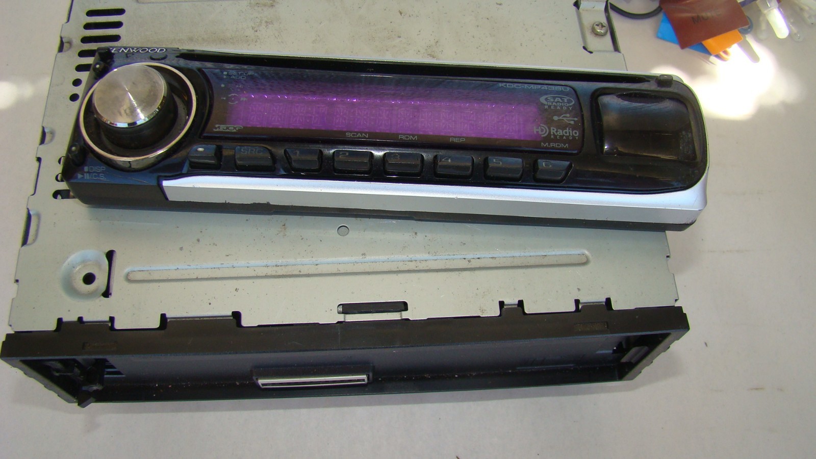 Kenwood KDC-MP438U Auto Stereo Detachable Front Facial