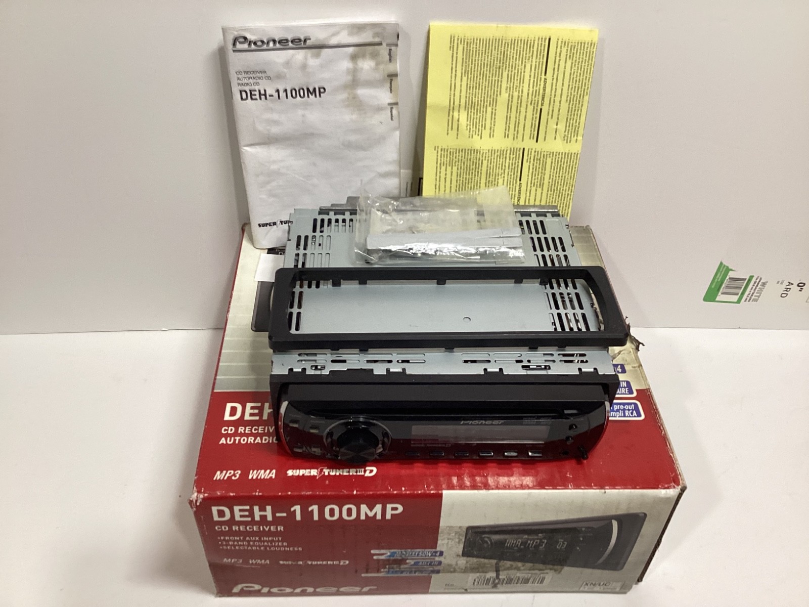 Pioneer DEH-1100MP CD Player WMA MP3 Aux In Car Stereo Radio open box
