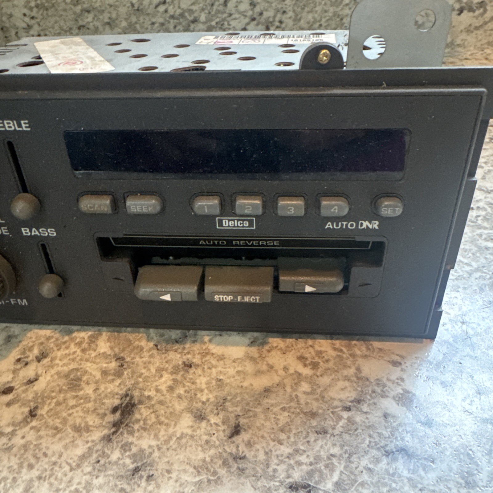 1994 CHEVROLET S10 PICK UP AM FM STEREO CASSETTE RADIO ID- 16169165