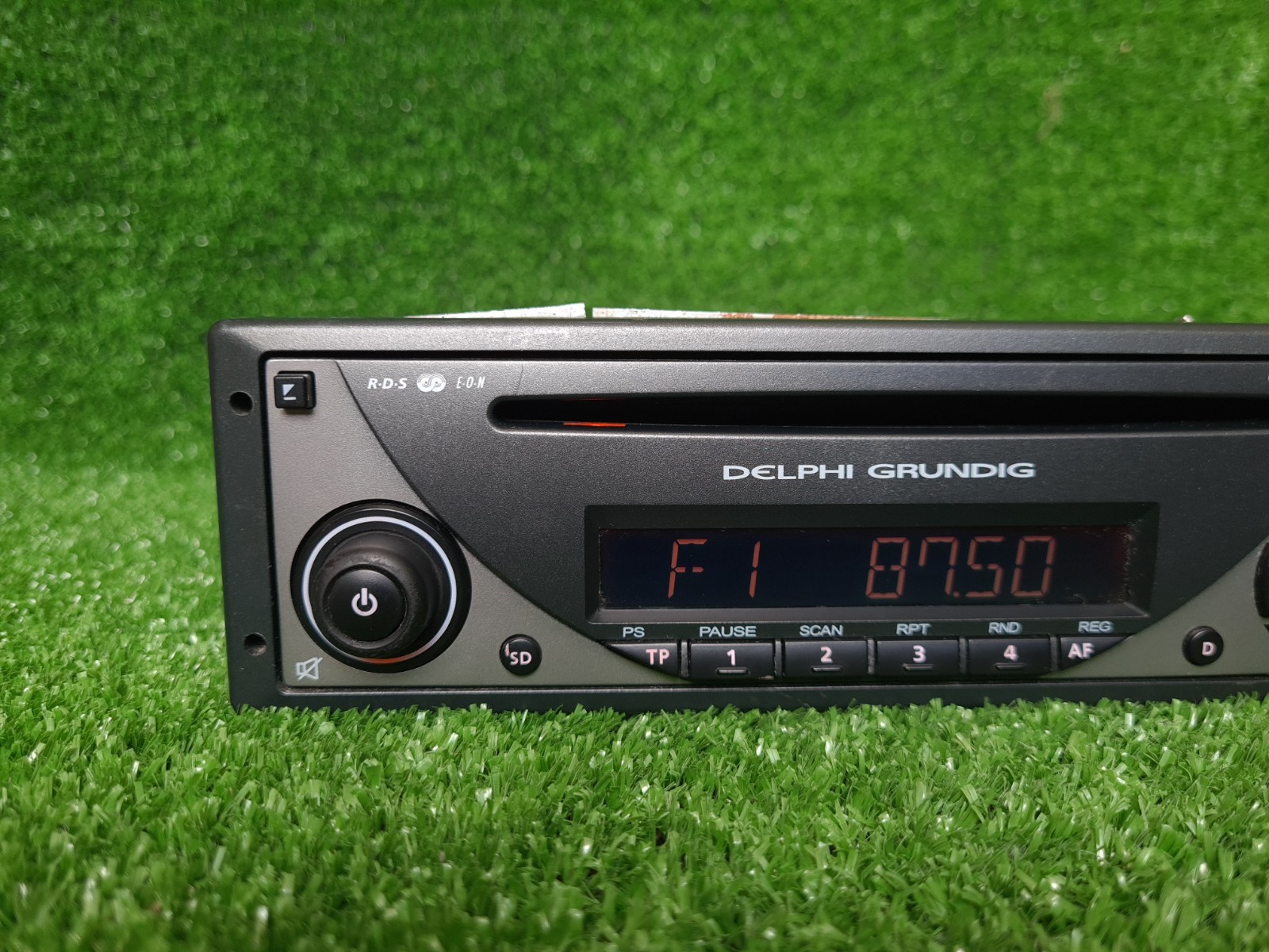 Delphi Grundig Cd400 Delphi Grundig Cd 400 Original Car Radio