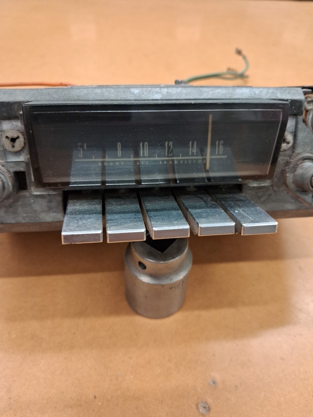 OEM 1966-1967 MOPAR MODEL 232 AM RADIO /DODGE Coronet