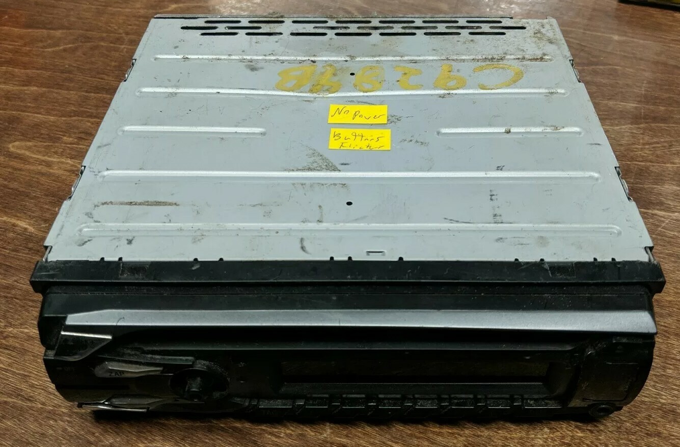 NO POWER AS IS BROKEN Sony CDX-GT700HD MP3/USB/CD Player AM/FM HD Receiver