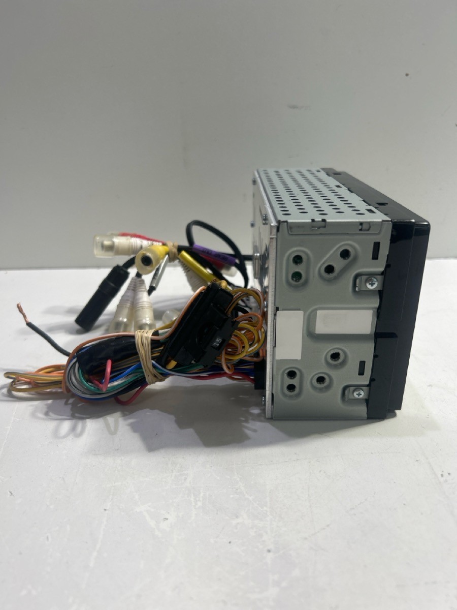 ALPINE MODEL ILX-W650 DOUBLE DIN CAR STEREO (P11036562)