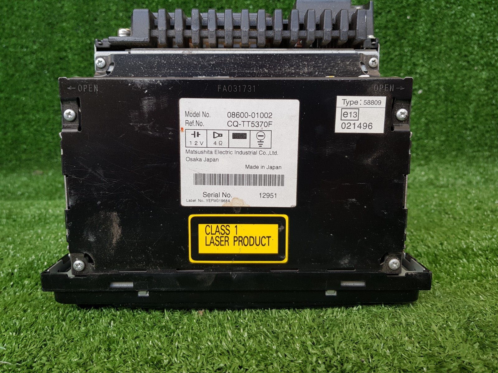 Toyota 0860001002 08600-01002 Cq-tt5370f Cqtt5370f Original Car Radio
