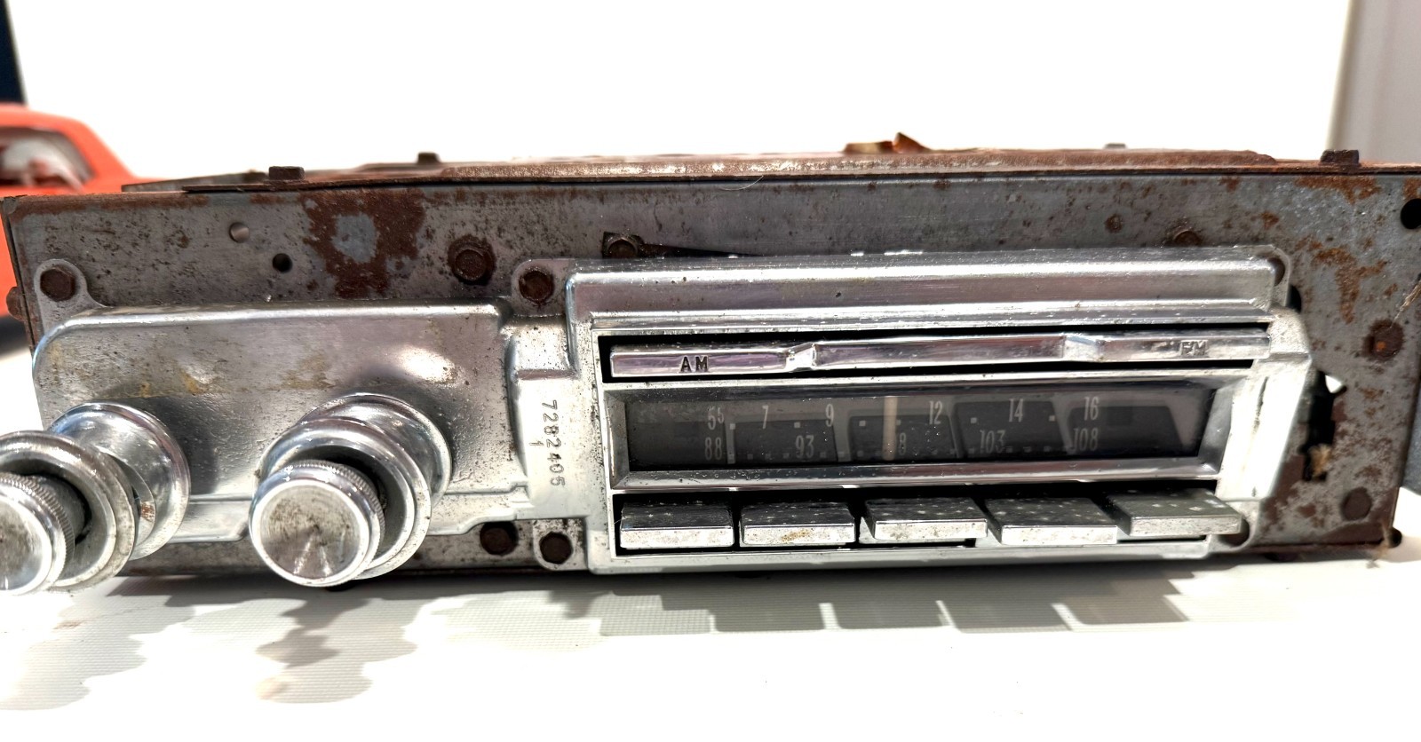 1967 Vintage Cadillac Factory GM Push Button General Motors Stereo Radio *DBTu