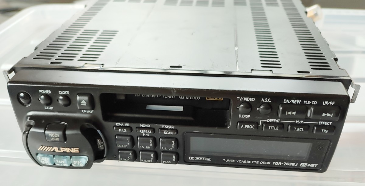 ALPINE TDA-7638J AM/FM Tuner Cassette Deck Copper Chassis with Connector Junk