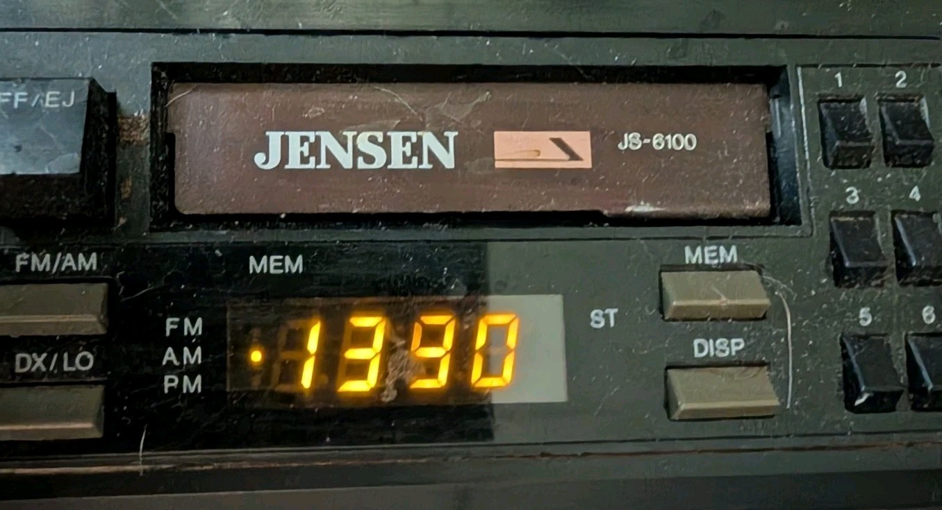 Jensen JS-6100 AM/FM Car Stereo Cassette Receiver Untested Powers On See Photos