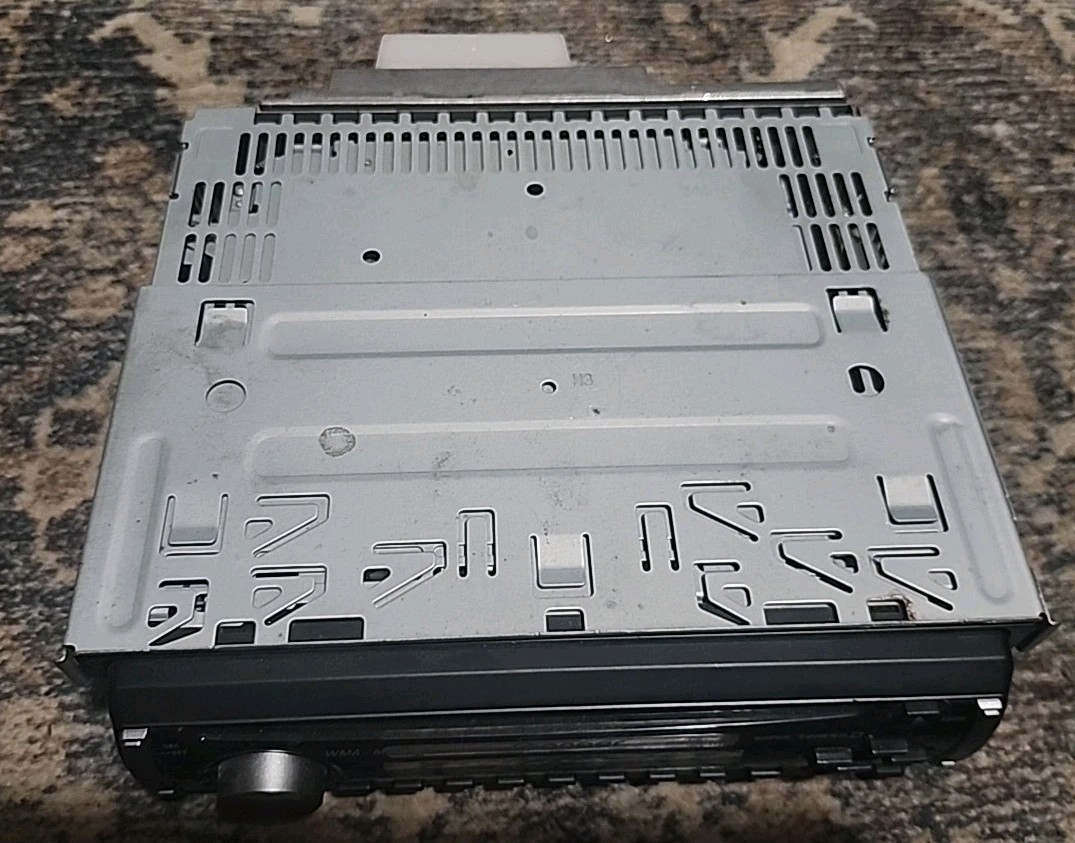 Pioneer DEH-1900MP, CD/MP3, 200 watts (UNTESTED)