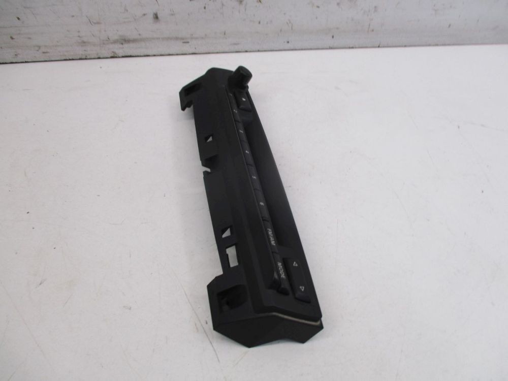 Radio Control Switch Fits For BMW X5 (E70) XDRIVE35D 9228309
