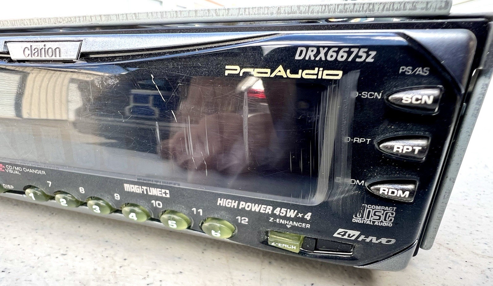 Clarion DRX6675Z Pro Audio Car Stereo FM/AM Radio CD Manual, Remote, Face Trim