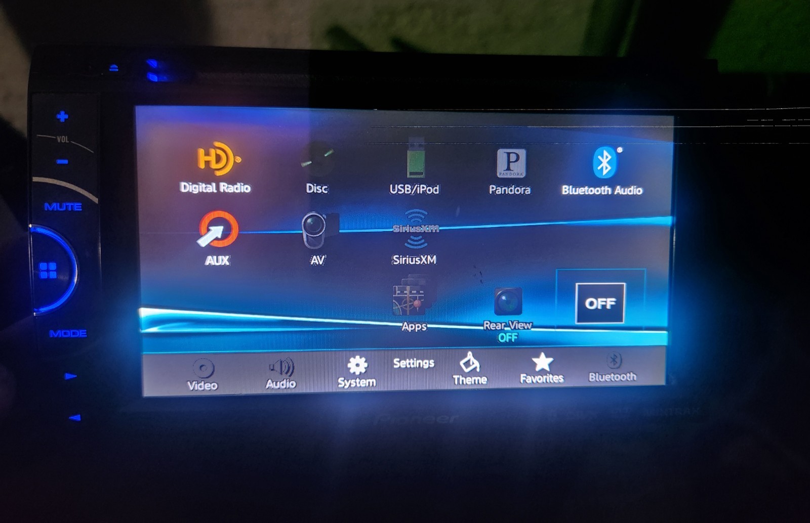 Pioneer AVH-X3500BHS Car Stereo MIXTRAX HD CD DVD Bluetooth SiriusXM Receiver