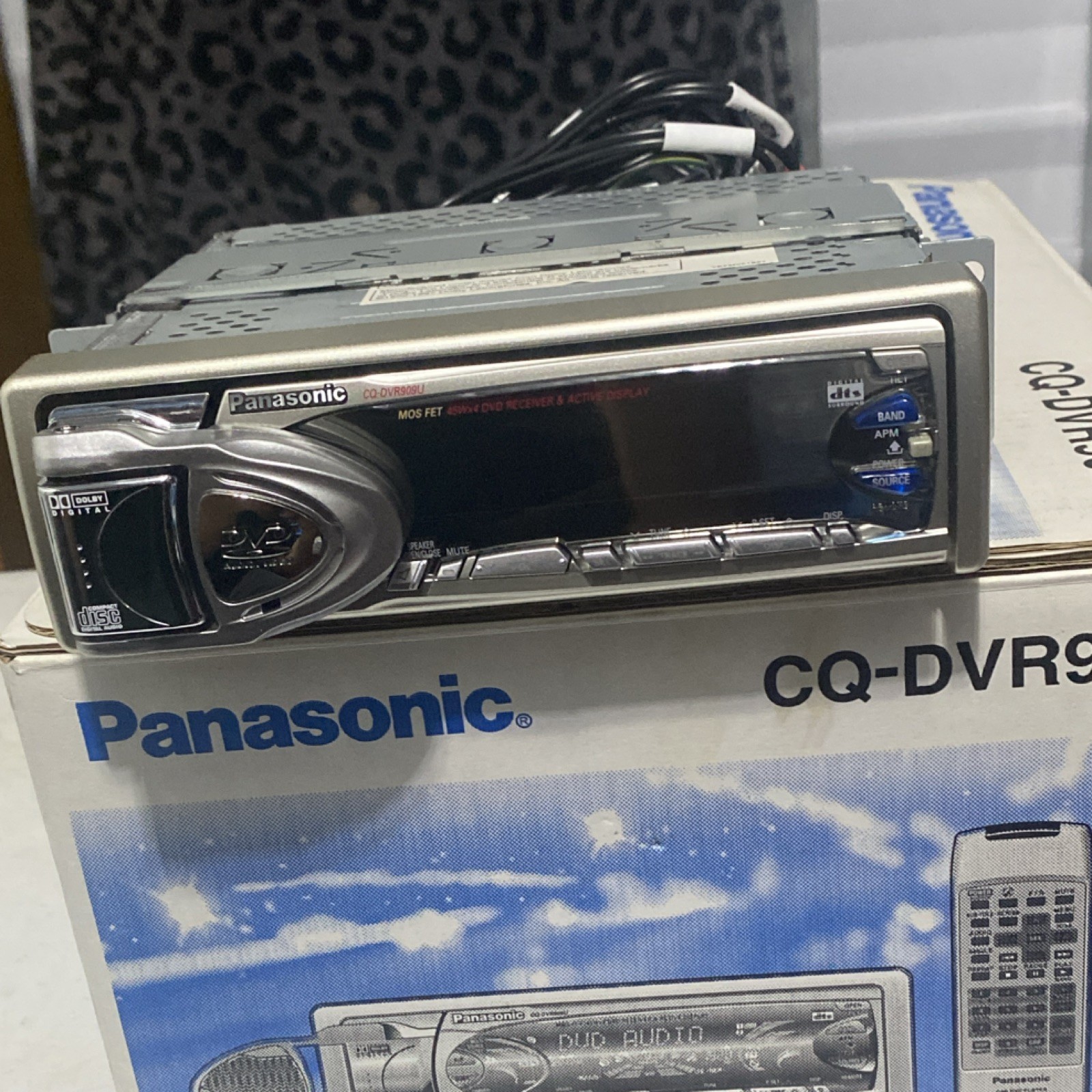 Panasonic CQ-DVR909U 1 DIN In-Dash CD Player Car Stereo w/ Remote & Wiring