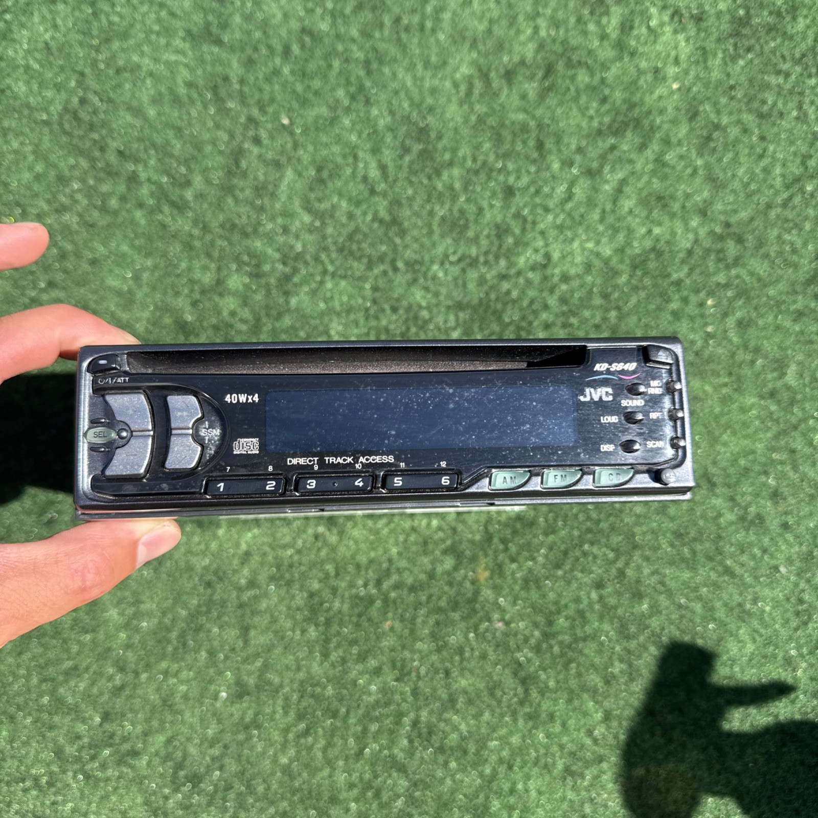 JVC KD-S640 CD Player In Dash Receiver with Removable Face (1999)