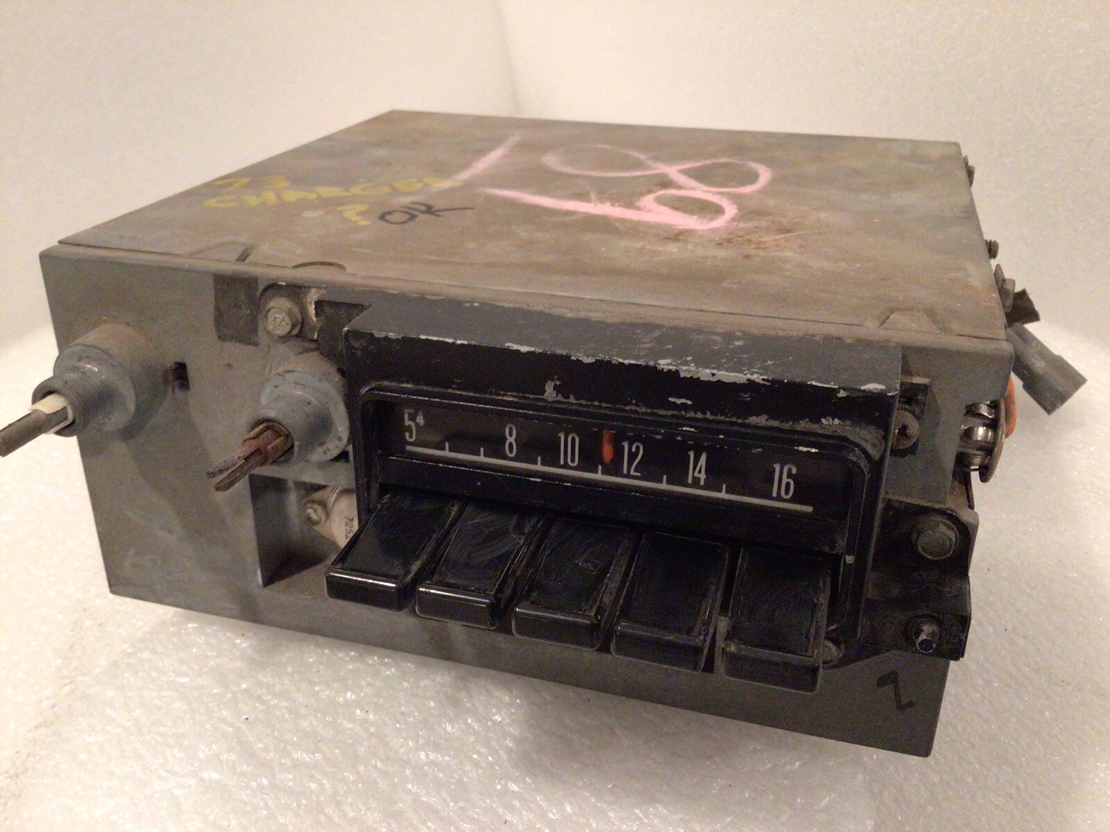 Mopar 1971 – 1974 B-Body AM Radio Chrysler Dodge Charger Solid State Bench OEM