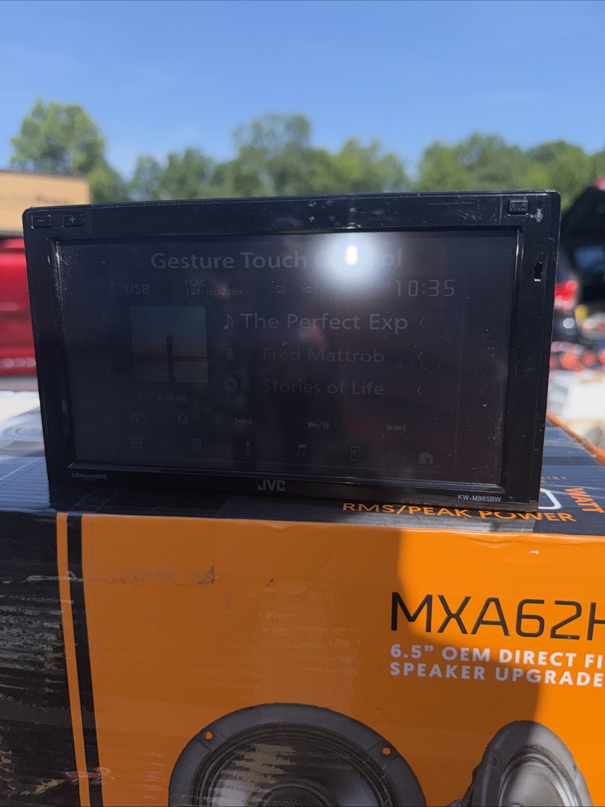 JVC WIRELESS &WIRED CAR-PLAY OR ANDROID AUTO KW-M865BW