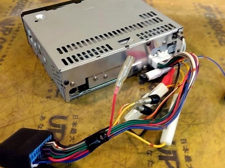 Clarion CZ109 Car Stereo Receiver Tested Working