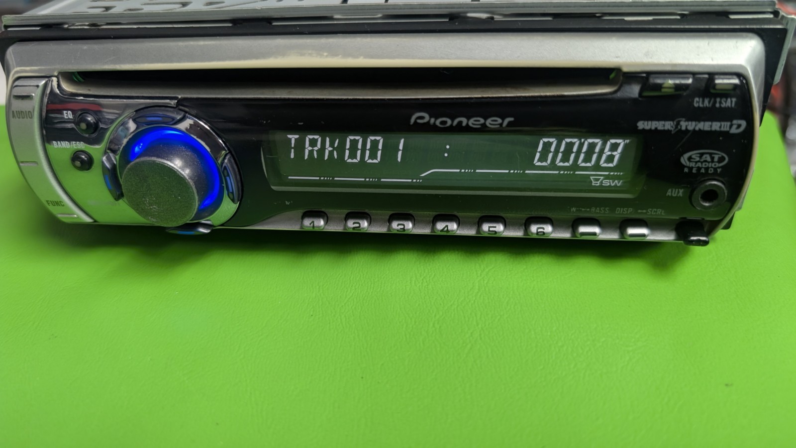 Pioneer Car Stereo DEH-P3900MP CD, Aux MP3 Playback Mid 2000s Generation