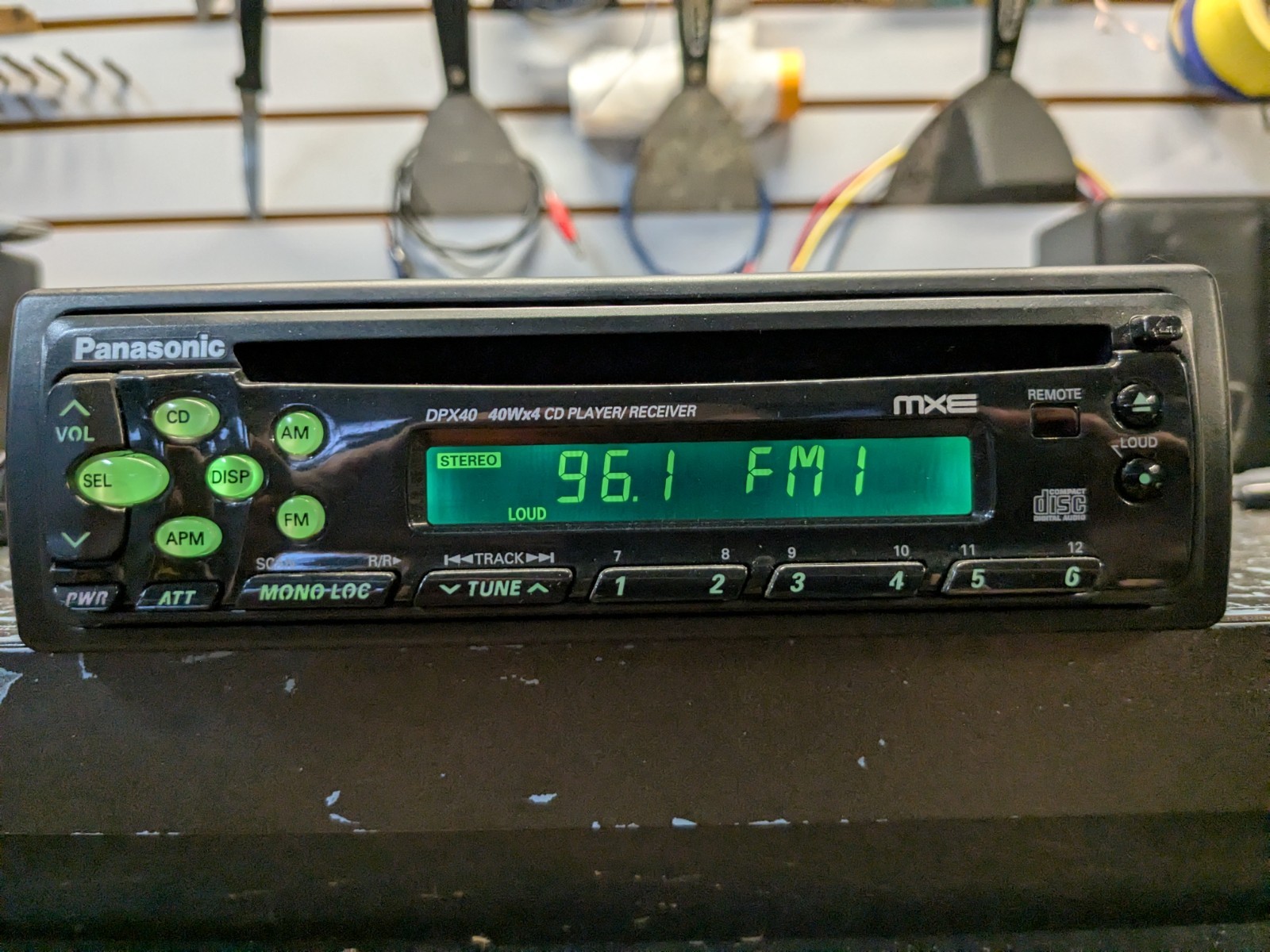 Panasonic DPX40 CD Receiver in excellent working condition. Old School