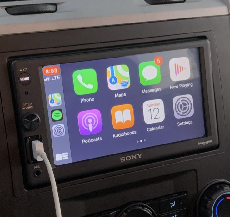 Sony XAV-AX1000 Head Unit with C2R-FRD1 Radio Replacement Interface