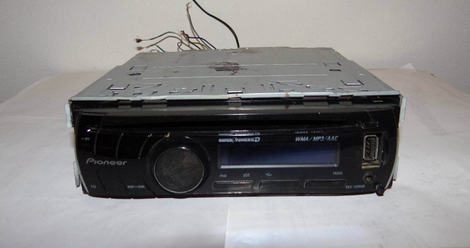 Pioneer DEH-3200UB MP3/WMA/AAC/CD In Dash Receiver 50Wx4