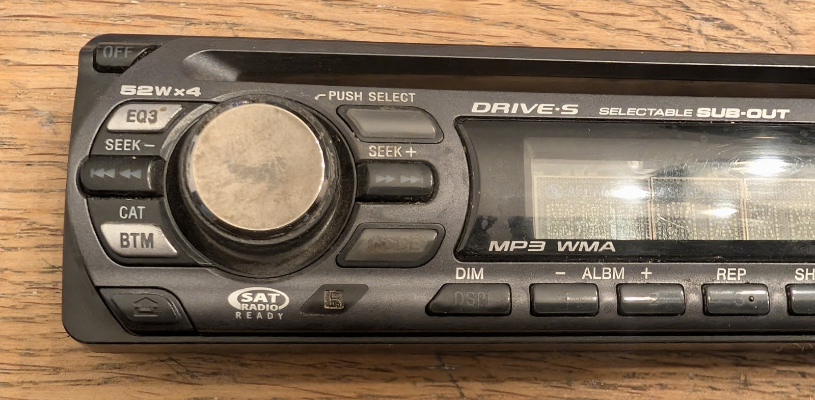 SONY CDX-GT310 AM/FM RADIO CD MP3 WMA PLAYER W AUX FACEPLATE ONLY