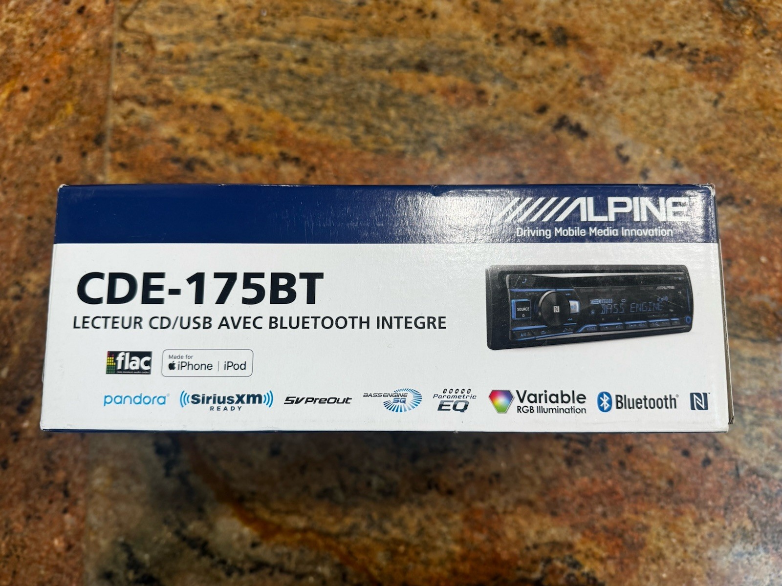 BRAND NEW IN BOX Alpine CDE-175BT CD Player USB Receiver With ADV Bluetooth