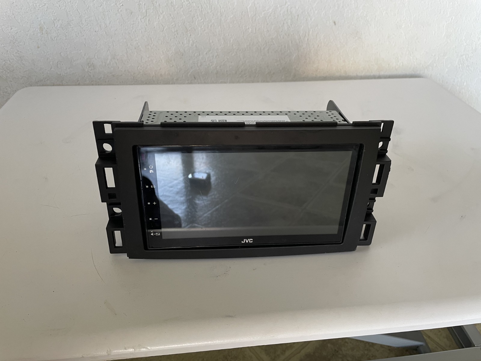 JVC KW-M150BT Monitor w/ Receiver